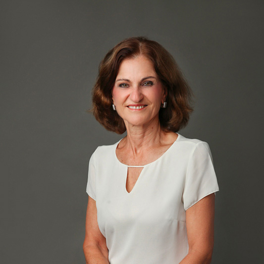 Dra. Vera Aparecida G. Deliberato